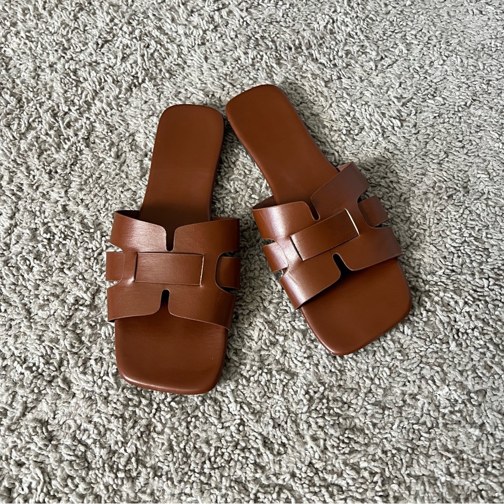 Brown Casual Flat Sandals